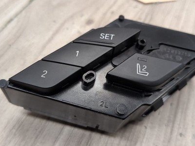 2019-2026 BMW X5 G05 Front Left Driver Seat Memory Switch 9436033 OEM