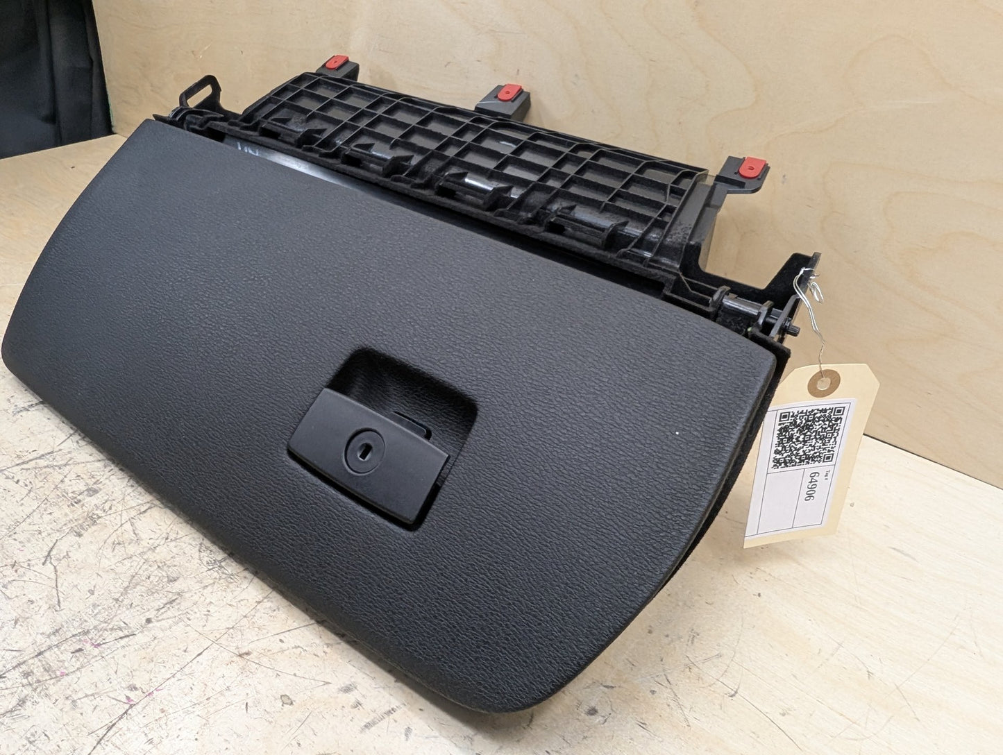 2011-2016 BMW X3 F25 Dashboard Dash Board Panel Glove Box Assemly 9210486