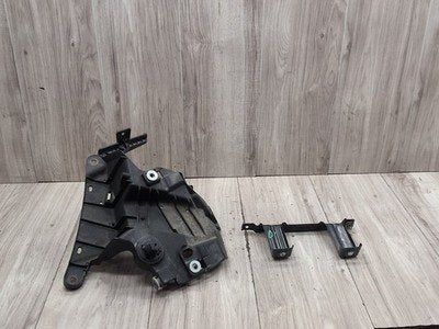OEM BMW F15 F16 F85 F86 X5 X6 Front Left Driver Fender Mount Support Brackets