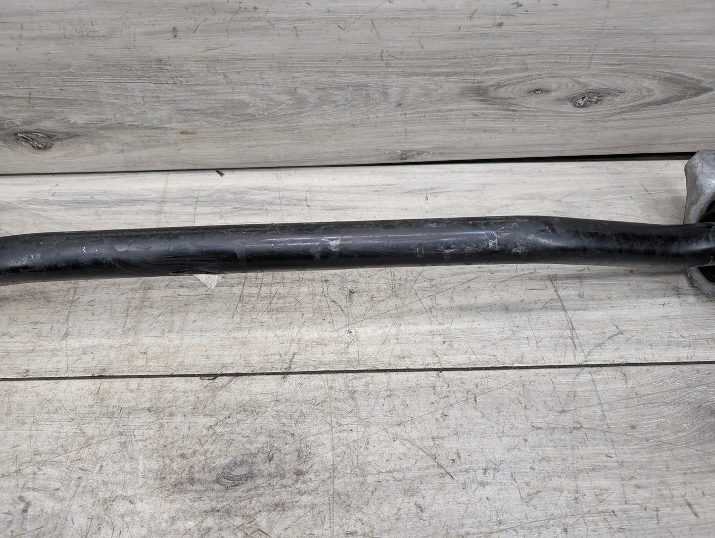 2019 - 2026 BMW X5 G05 Front Anti Roll Stabilizer Sway Bar Assembly 6870666 B58B30M1