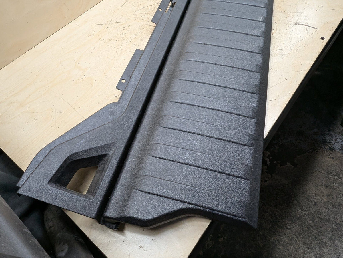 19-25 OEM BMW F95 G05 X5 X5M Rear Trunk Load Sill Scuff Plate Panel Trim