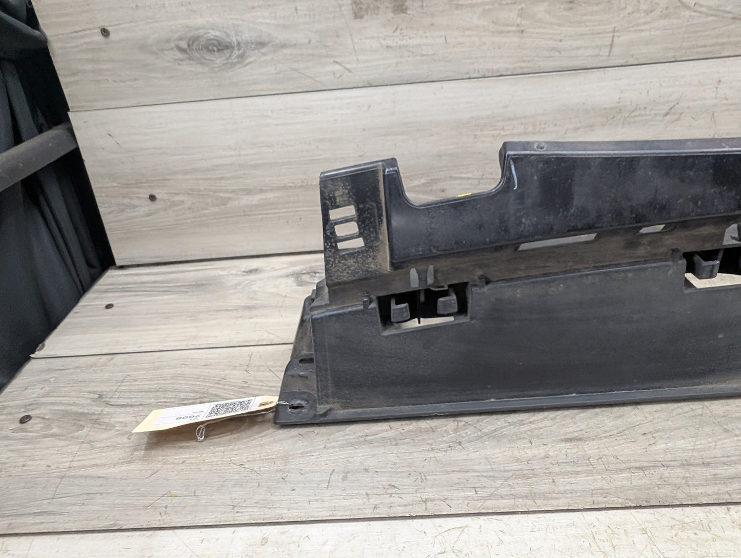 2014 - 2018 BMW X5 F15 Rear Middle Center Bumper Bracket 7294391 N63B