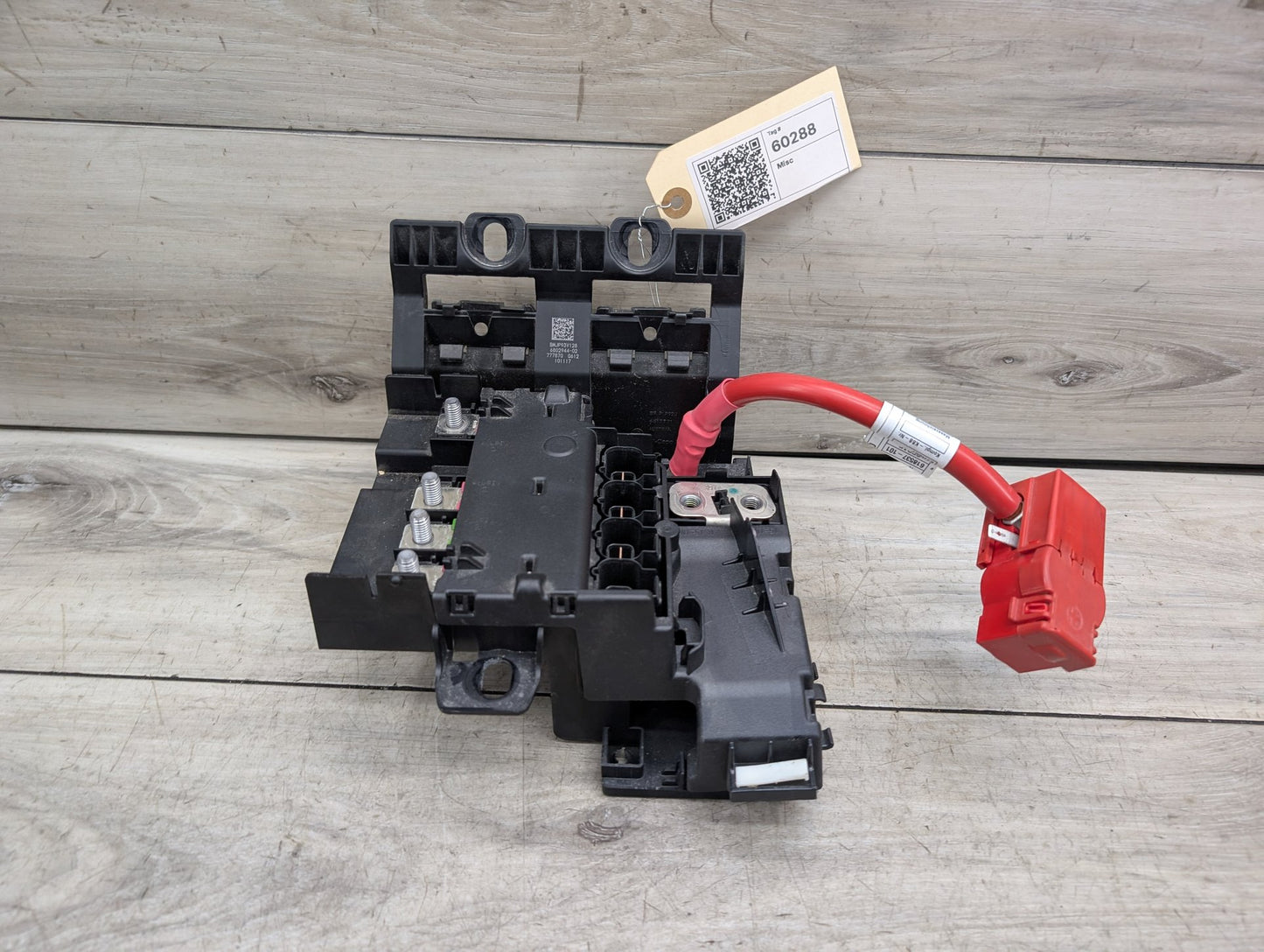 OEM BMW F90 G11* G12* G30 M5 Rear Positive Battery Terminal Junction Fuse Box