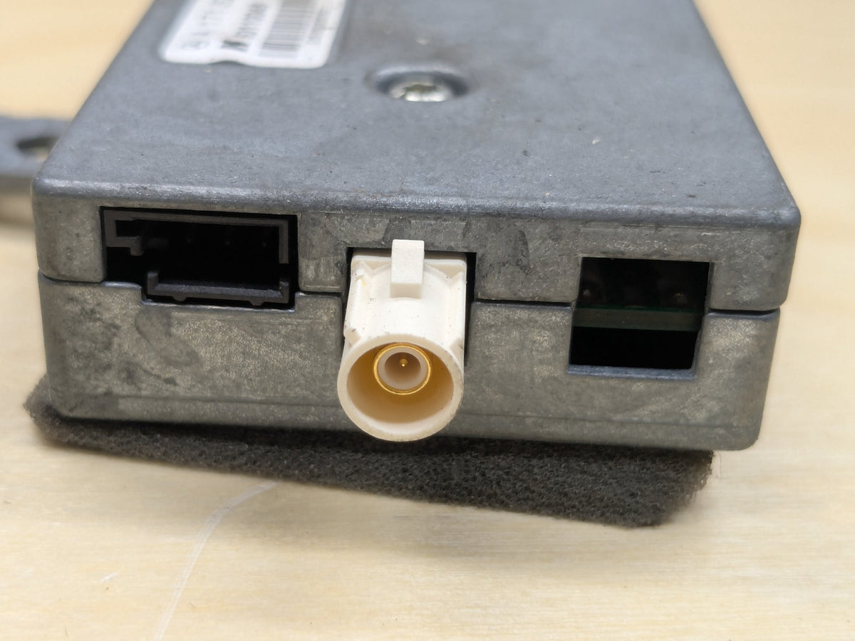 2009-2011 Mercedes-Benz SLK-Class R171 Antenna Amplifier Control Module OEM