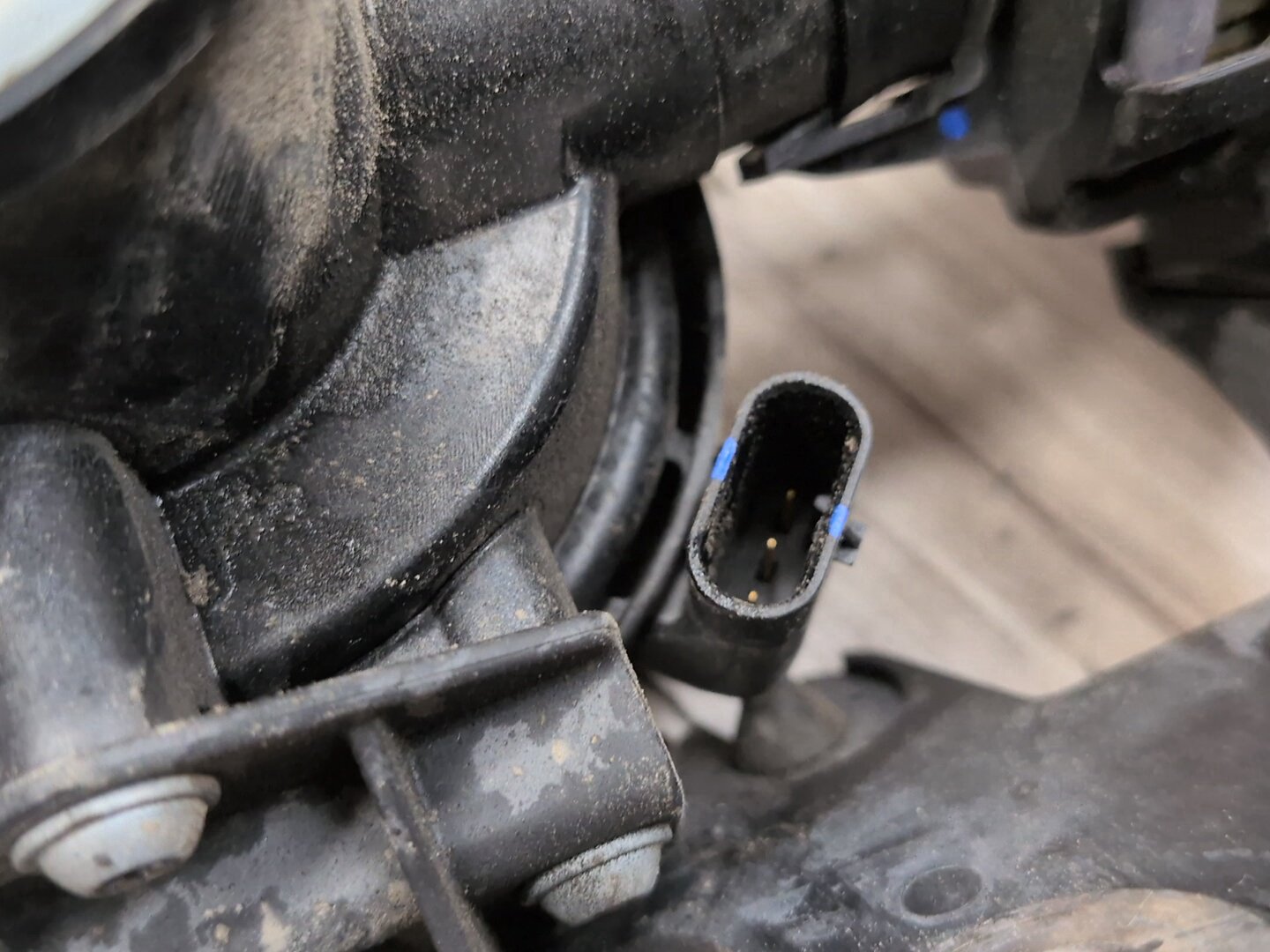2018-2024 BMW X3 G01 Fuel Vapor Charcoal Canister 7459688