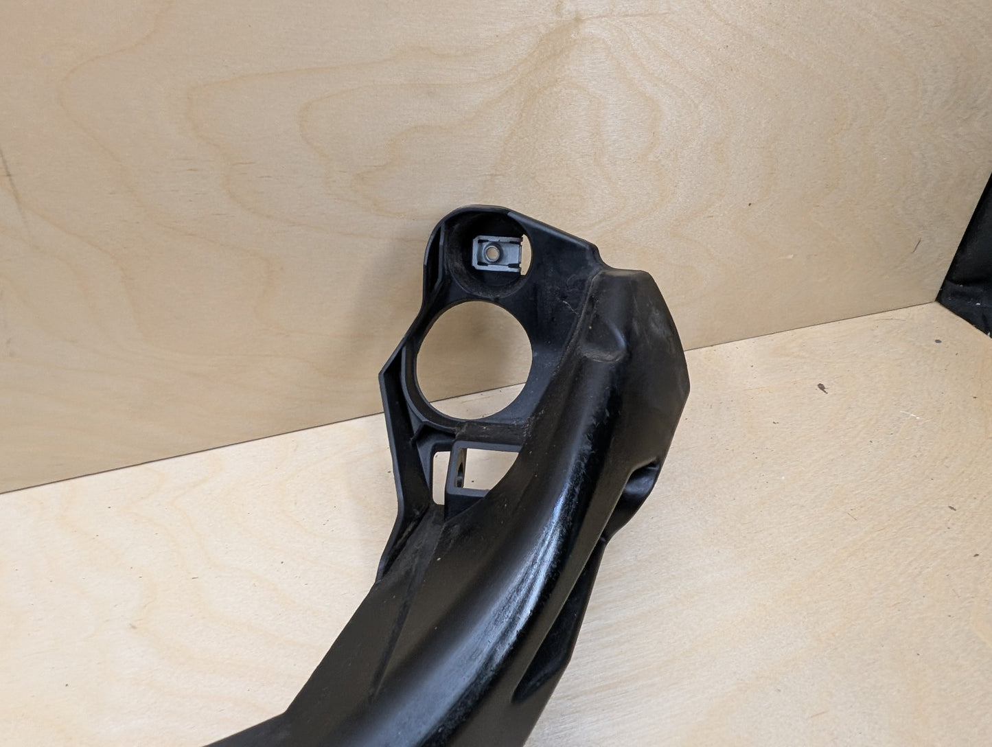 07-10 OEM BMW E92 E93 328 335 Left Driver Headlight Bracket Carrier Mount