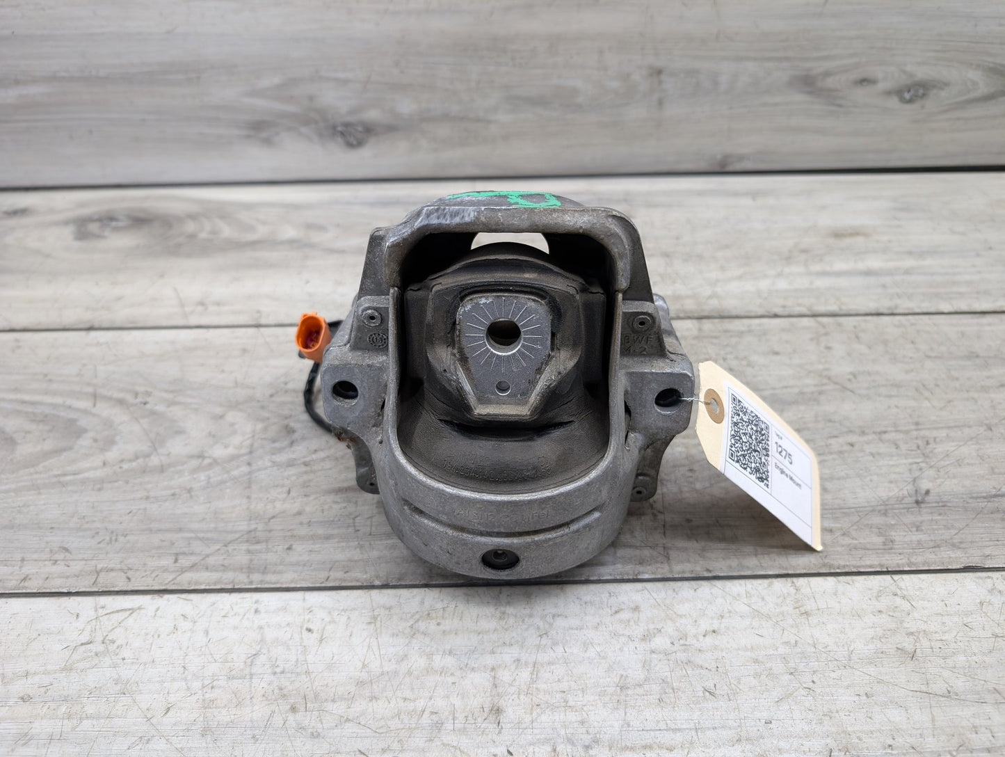 2009 - 2017 Audi Q5 8R Left Driver Engine Bracket Support Mount 8R0199381 EA888