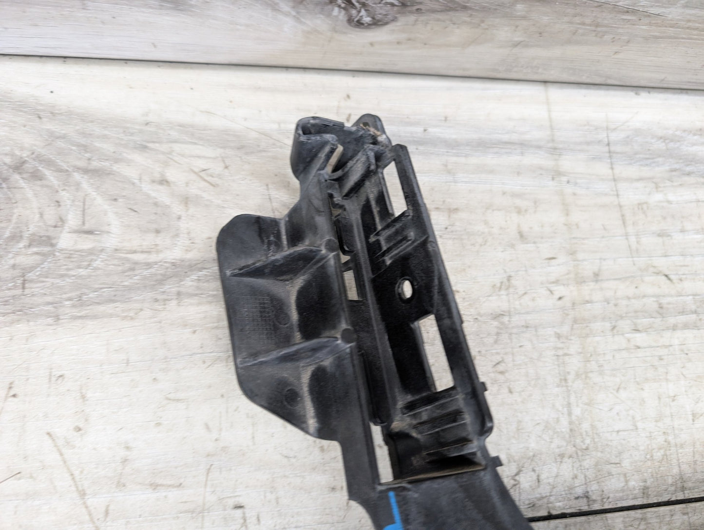 2008 - 2017 Audi S5 8T Rear Right Passenger Bumper Support Bracket 8T0807890