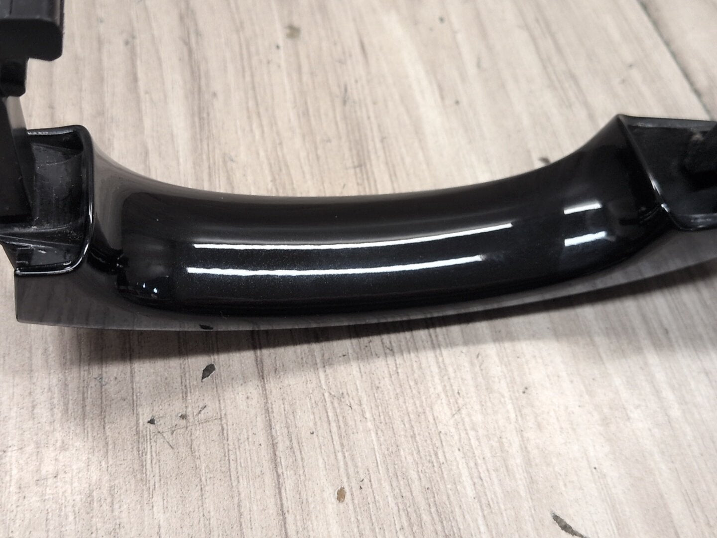 2015-2018 Audi Q3 8U Front or Rear Left Driver Exterior Door Handle w/ Comfort Access 8T0837205A