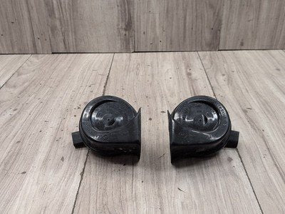 2012-2018 BMW M6 F06 Alarm Horns SET 7284482 OEM