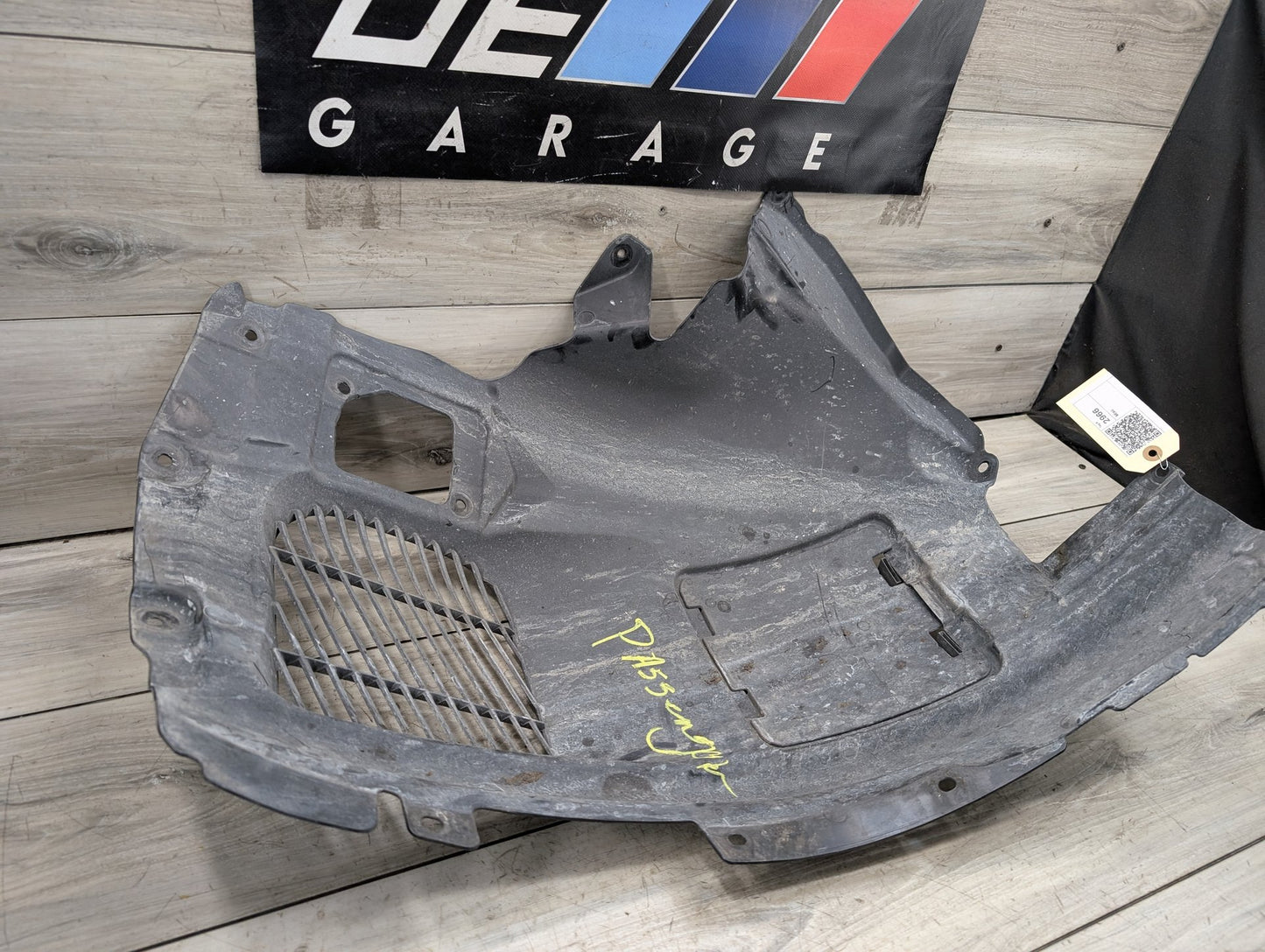 2018 - 2024 BMW X3 G01 Front Right Passenger Wheel Fender Liner Splash Guard 7394814 B58B30O1
