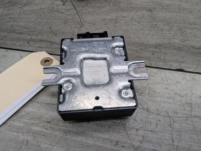 OEM BMW F22 F23 F30 F32 F36 F39 F48 Engine B46 B58 Fuel Pump Control Module Unit