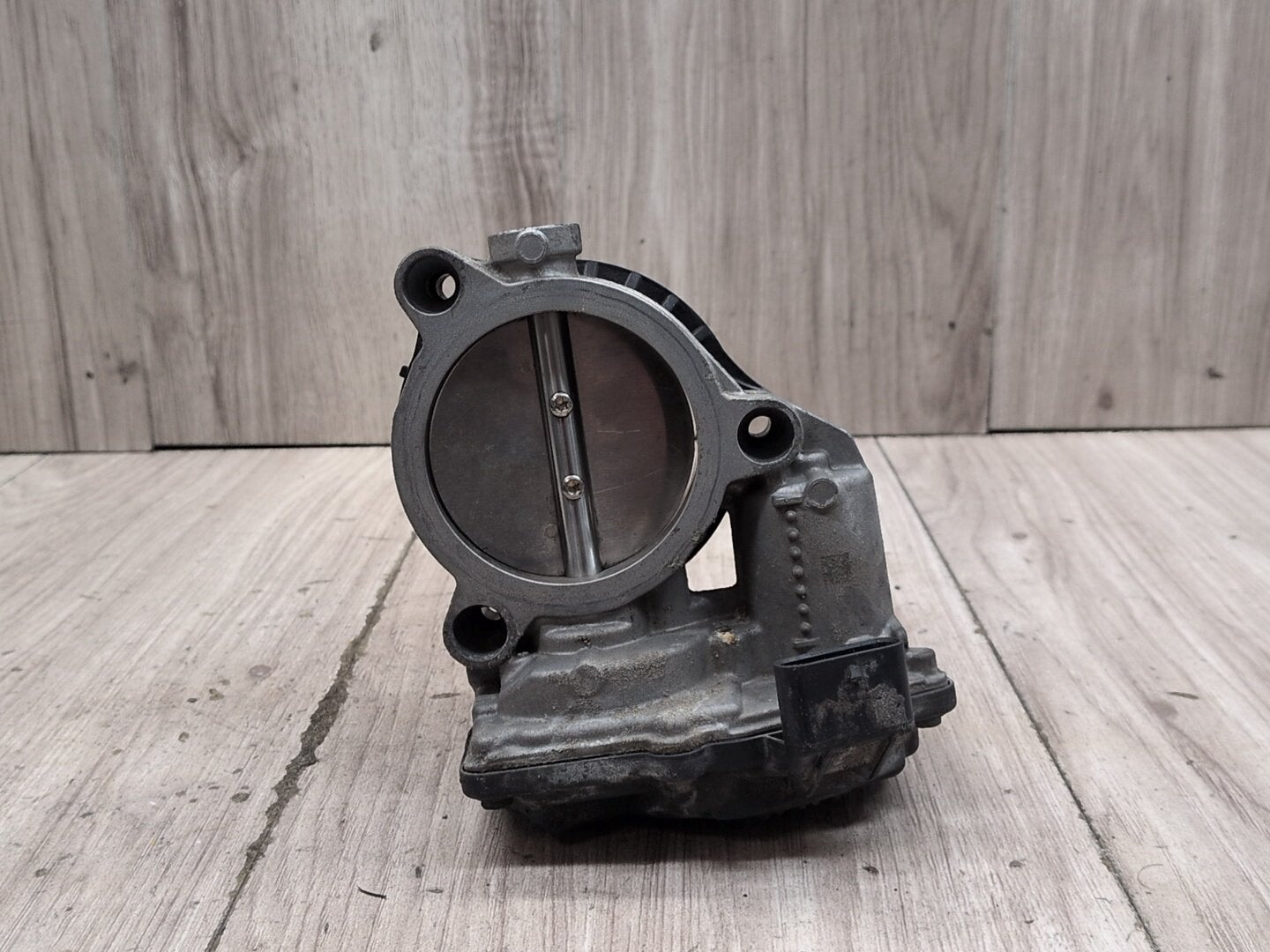 OEM BMW F39 F44 F48 F90 G05 G12 750 G30 M550 M8 Engine B46 N63 S63 Throttle Body