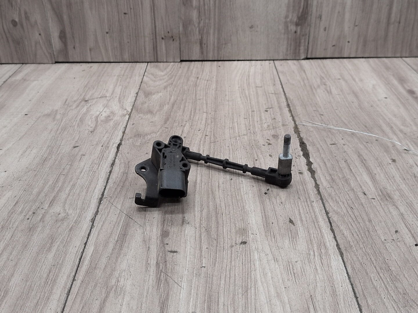 2018-2023 Audi S4 B9 Suspension Height Level Sensor 4M0907503