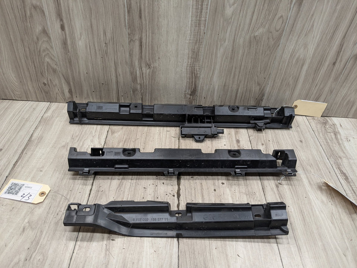 2022-2026 BMW 430i G26 Right Passenger Side Rocker Panel Brackets SET 8737090