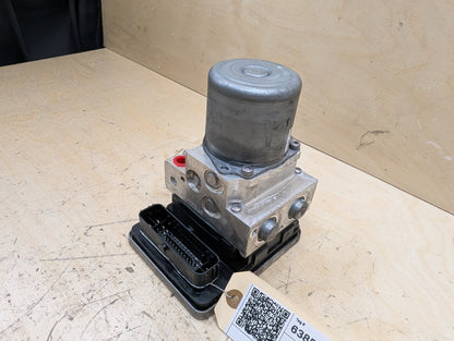 2018-2024 BMW X3 G01 ABS Pump Module 6893764