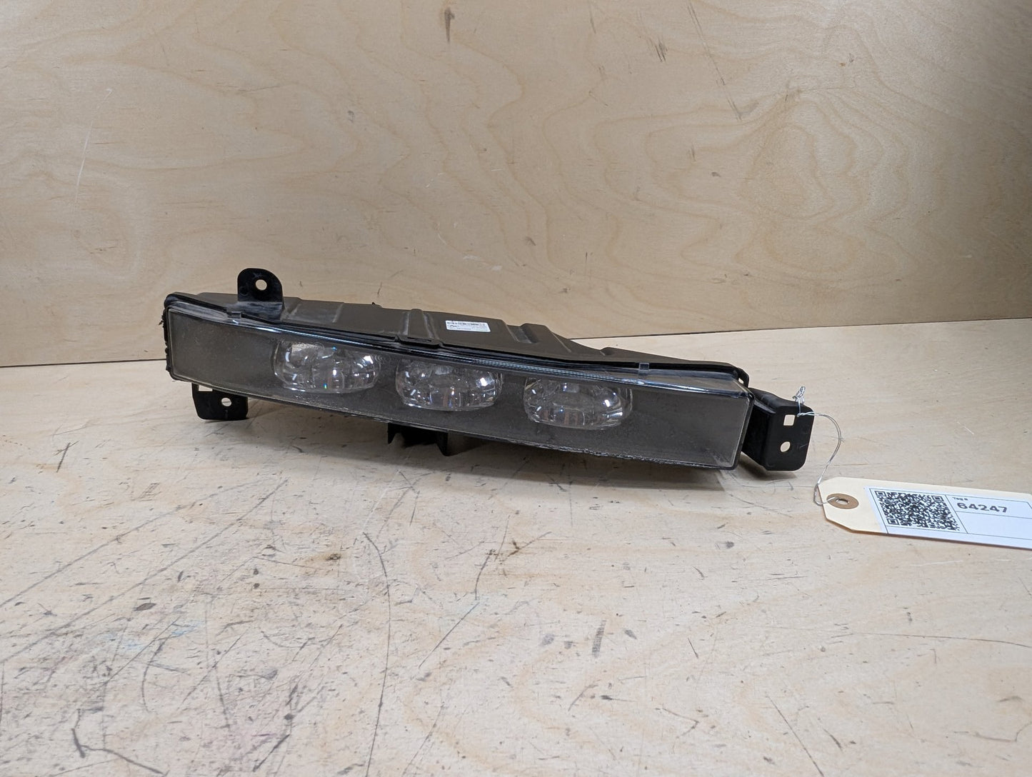 16-19 OEM BMW G11 G12 740 750 M760 B7 Front Right Passenger Side LED Fog Light