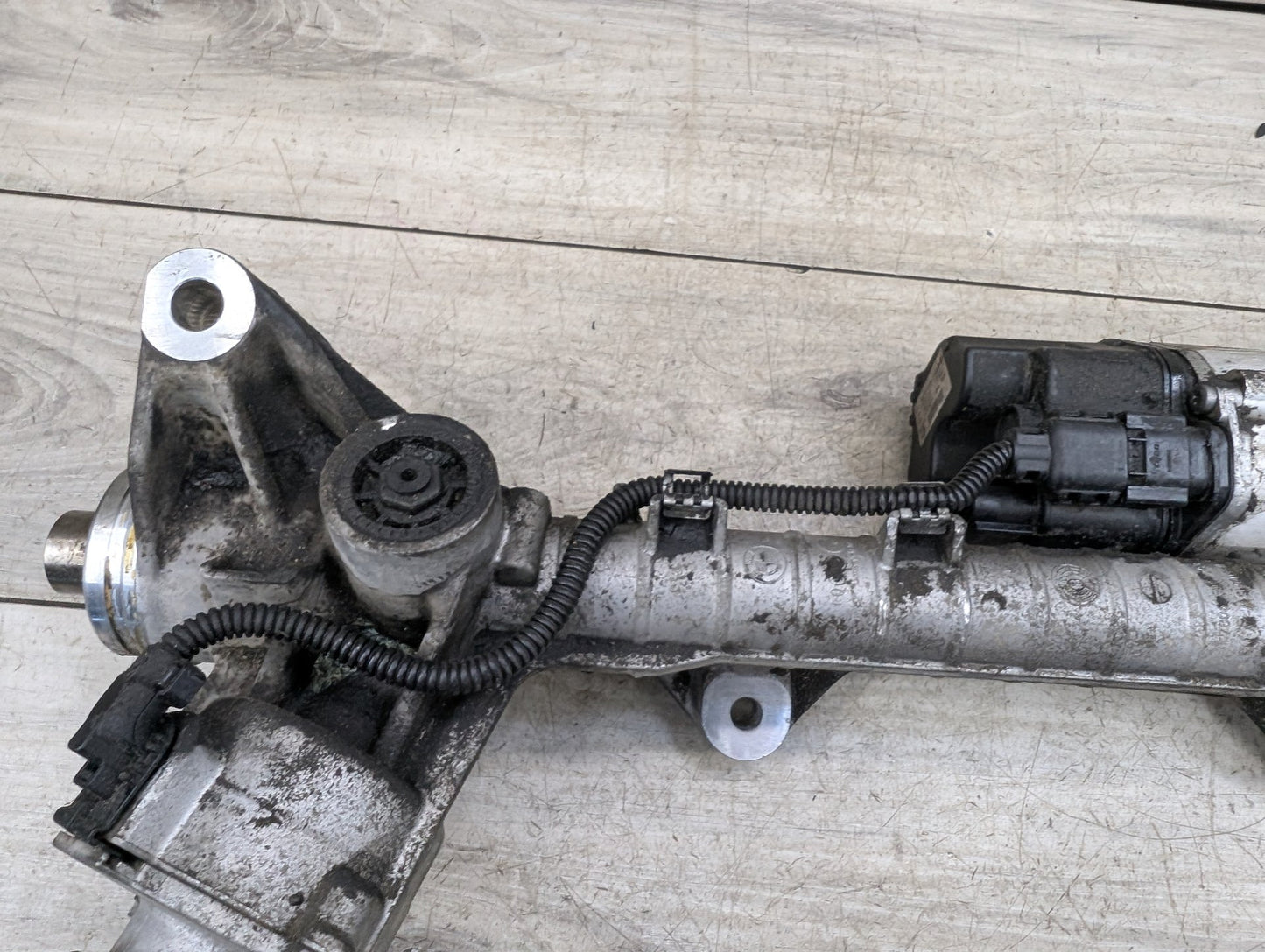 2011-2016 BMW 535i F10 Steering Gear Rack & Pinion 6795190