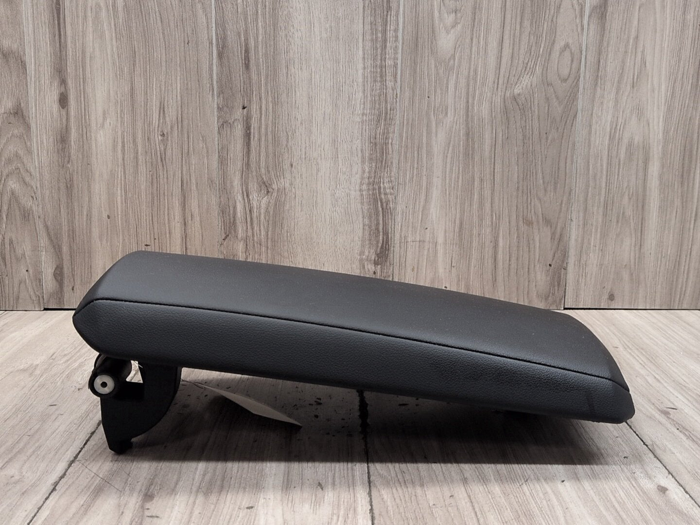 21-24 OEM BMW G20 G22 G42 G87 Center Console Storage Compartment Armrest Black