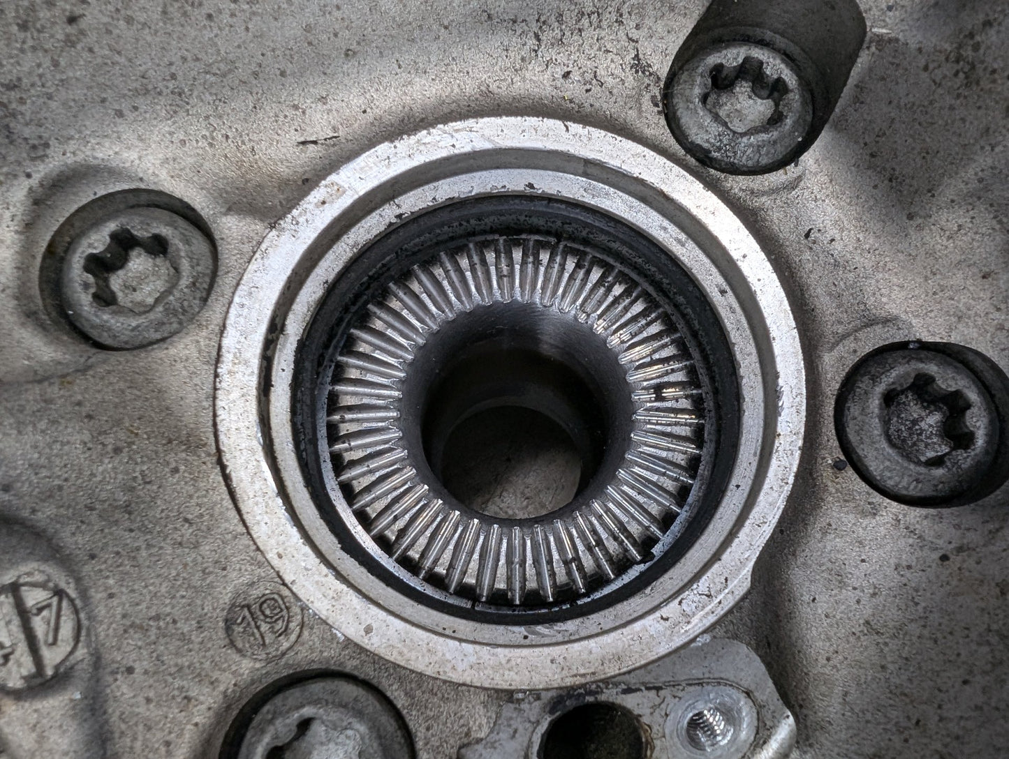 OEM BMW G20 G22 G23 330 M340 FRONT Left Driver Hub Spindle Knuckle Bearing AWD