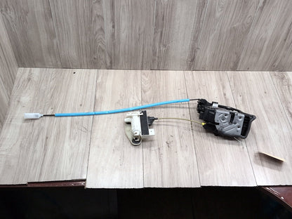 2014 - 2018 BMW X5 F85 Front Right Passenger Door Latch Lock Actuator w/ Soft Close 7419840 S63B44T2