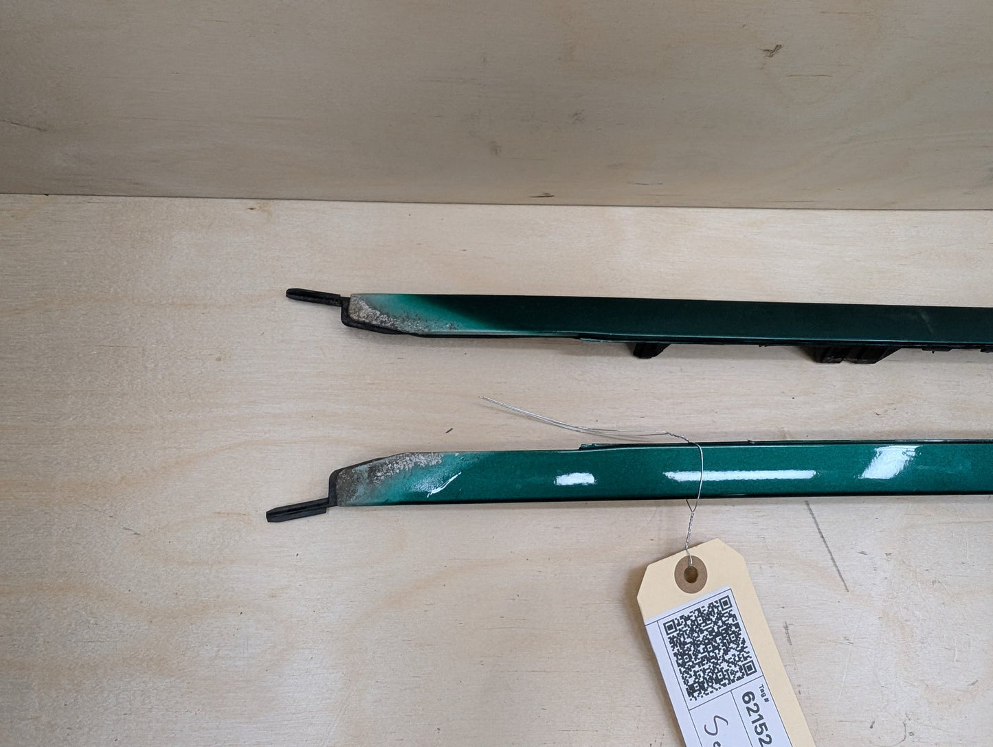 2015-2019 BMW X6 F16 Front Left Right Side Windshield Drip Trim Molding SET 7292407