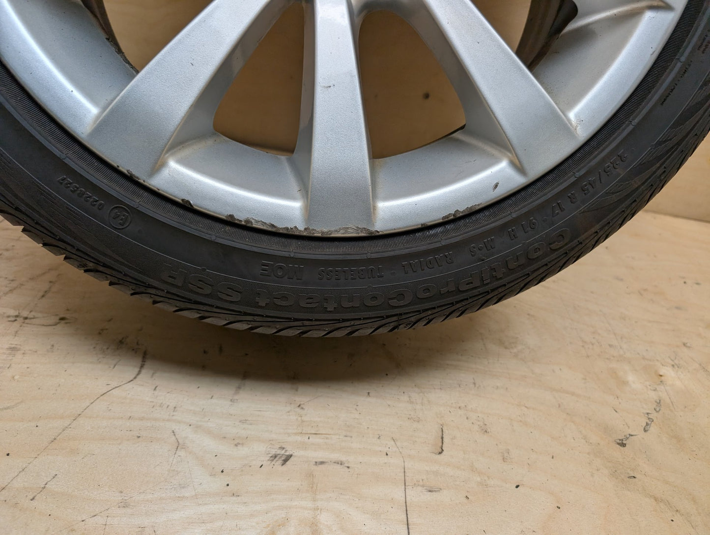 06-13 OEM BMW E90 E92 E93 328 335 Wheel Rim 17x8 ET34 V-Spoke Style 285