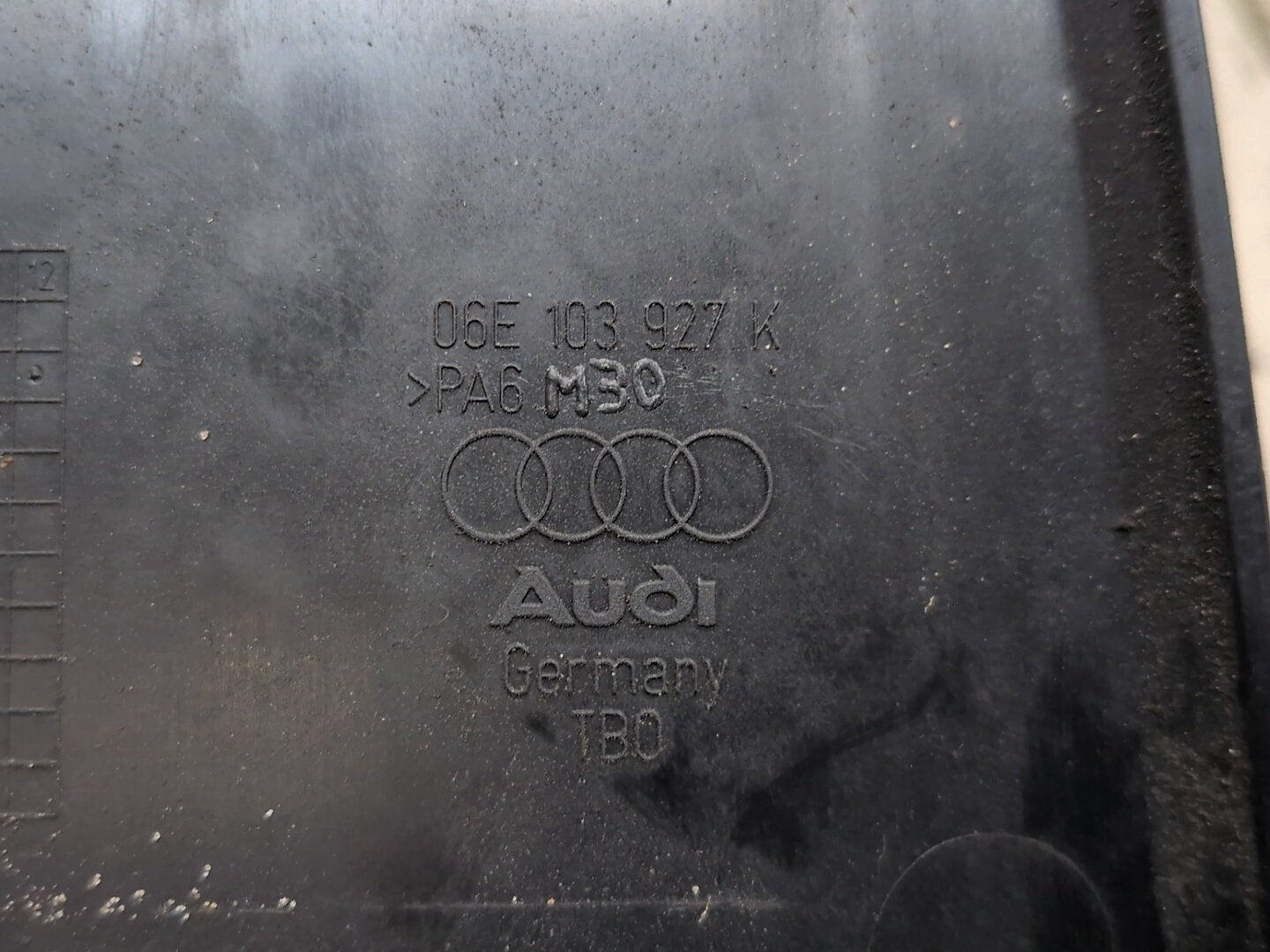 2010-2016 Audi B8 S4 CCBA Front Rear Engine Cover Trim SET 06E103926N