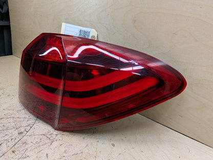 2010-2017 BMW 535i GT xDrive F07 Rear Right Passenger Outer Tail Light 7341516 OEM