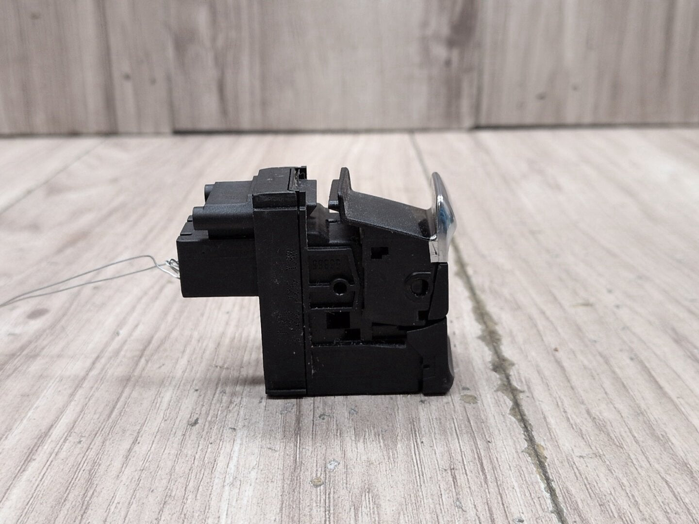 2008 - 2017 Audi S5 8T Emergency Parking Brake Switch 8K1927225E