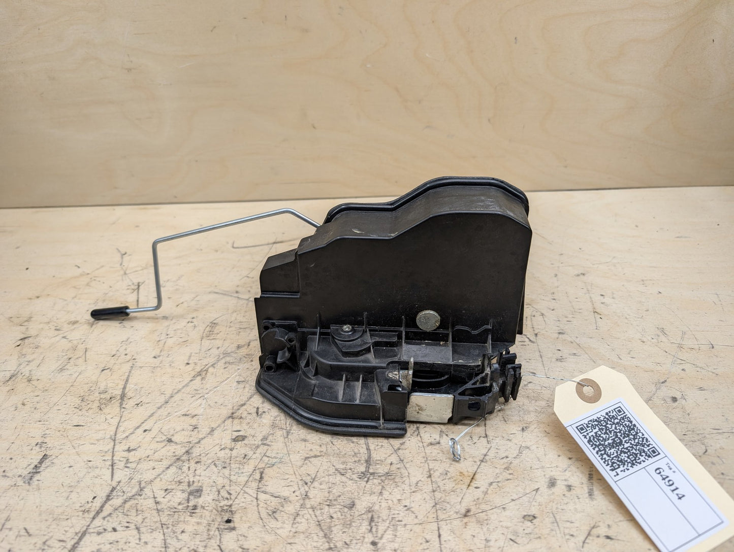 2011-2016 BMW X3 F25 Front Right Passenger Door Latch Lock Actuator 7318416