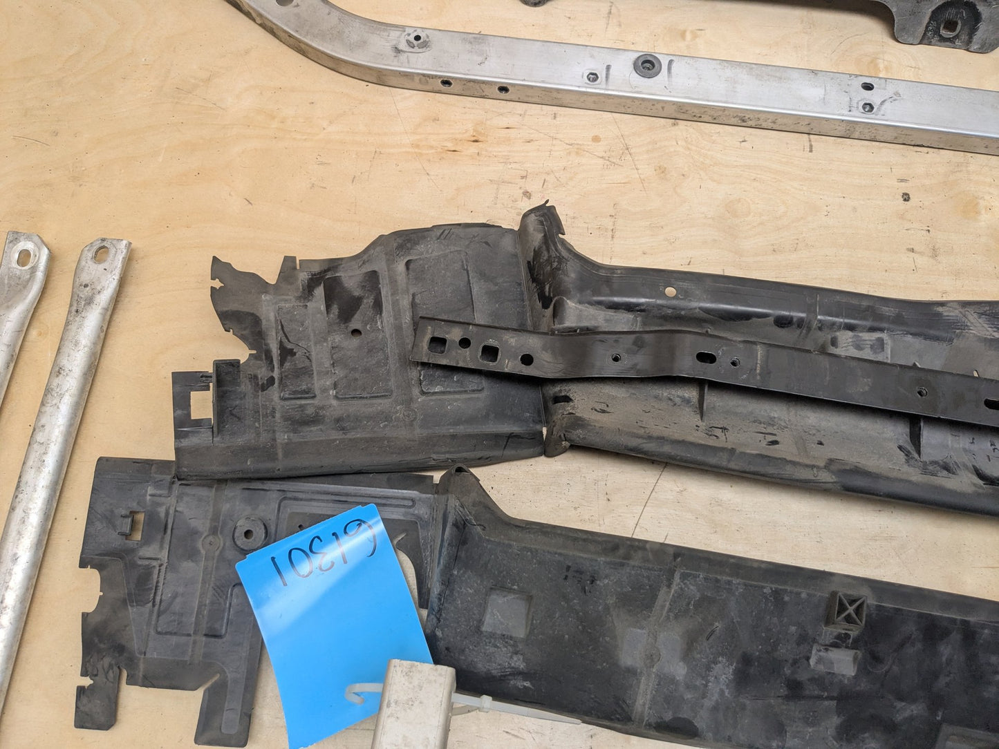 18-24 OEM BMW G01 G02 X3 X4 Front Reinforcement Clip Frame Radiator Support