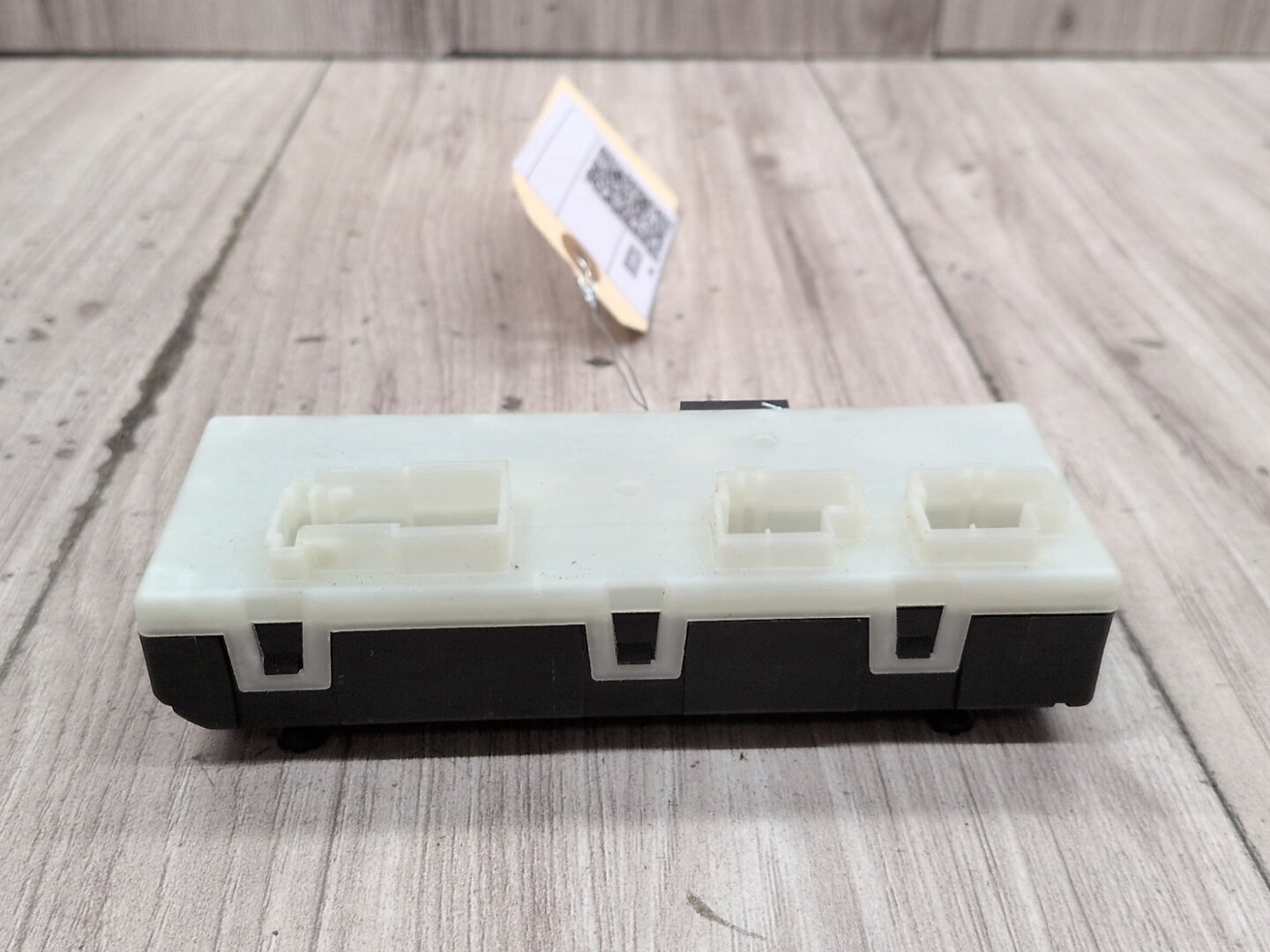 PRE-LCI OEM BMW F90 G01 G12* G20 G30 M5 M8 Trunk Tailgate Decklid Control Module