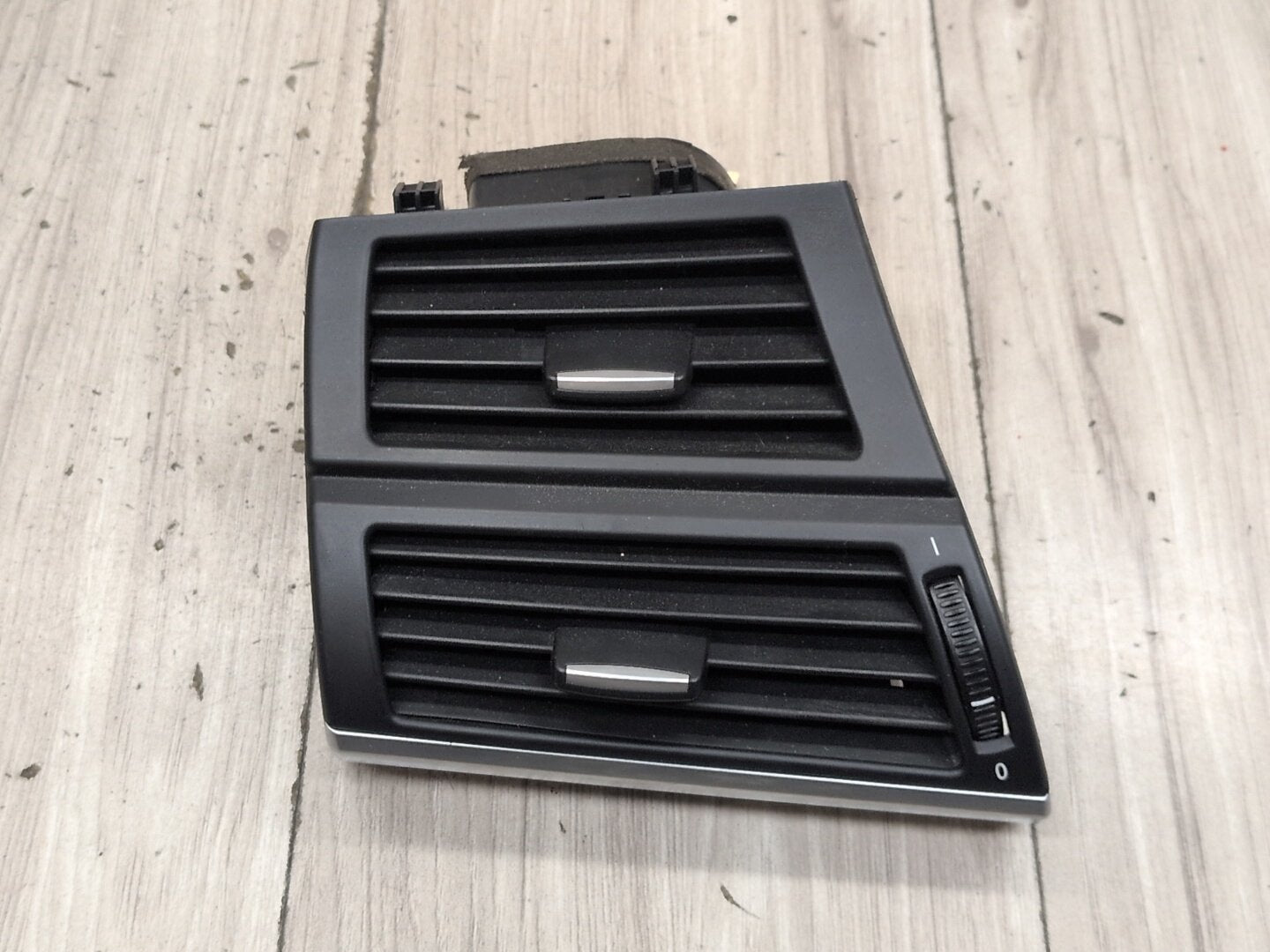 07-14 OEM BMW E70 E71 X5 X6 X5M X6M Left Driver Side AC Air Vent Dash Grille