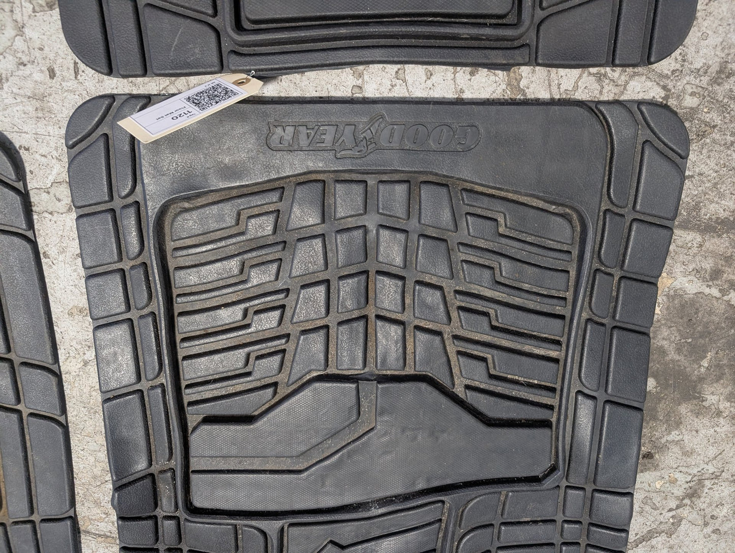 2009 - 2017 Audi Q5 8R Front Rear Left Right All Weather Mat Carpet Floor Mats SET  EA888