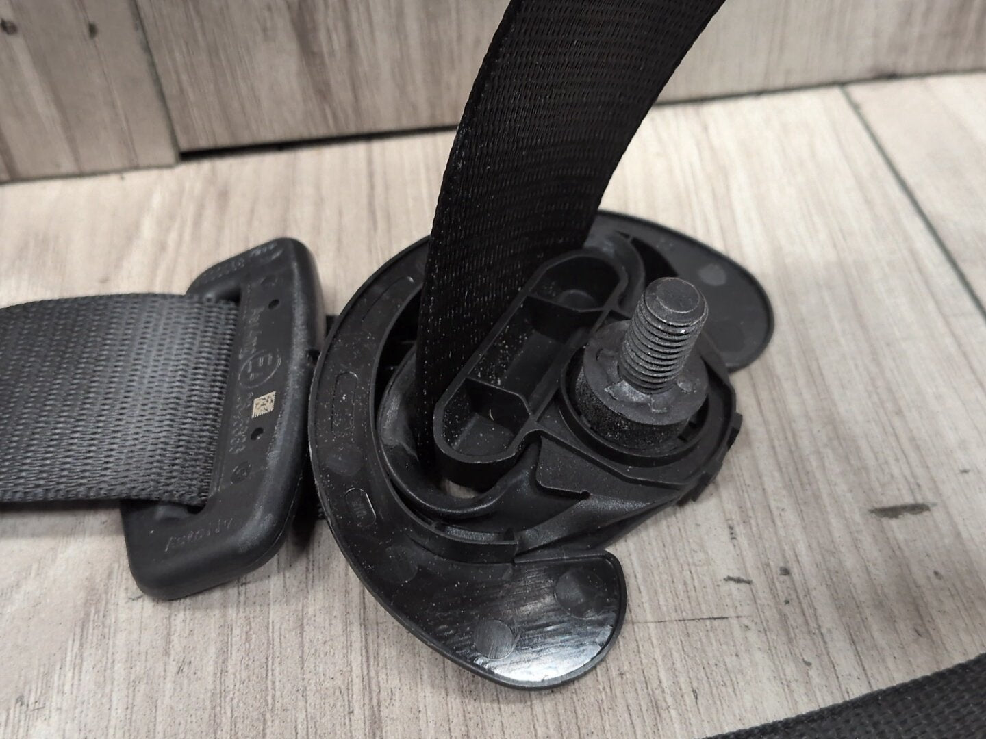 2022 BMW M340i G20 Front Left Driver Seatbelt Seat Belt Retractor 9460973