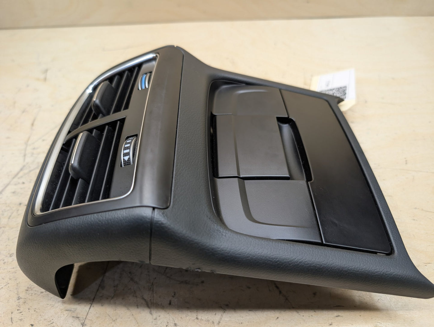 2011-2017 Audi RS5 8T Rear Center Console Air Vent Grille 8K0819203J