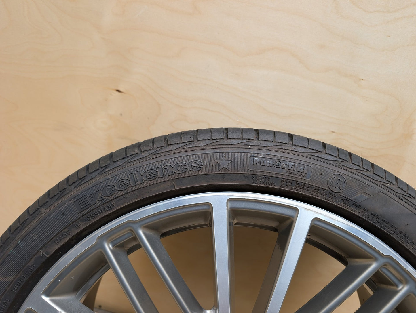 17-23 OEM BMW G30 530 540 M550 Wheel Rim 19x8" ET:30 V Spoke Style 635