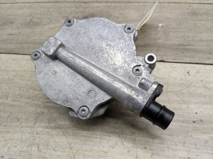 BMW G12 750Li N63B44O2 Engine Motor Vacuum Pump 8634120