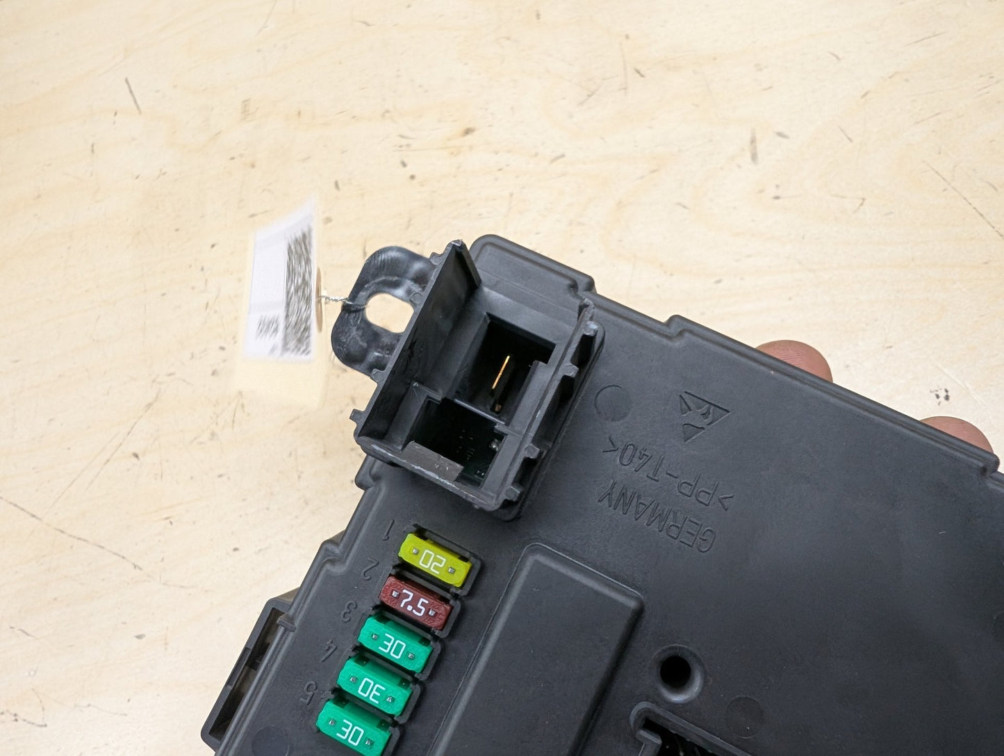 12-18 OEM BMW F30 F32 F34 REM Rear Body Control Unit Electronic Module BCM Box