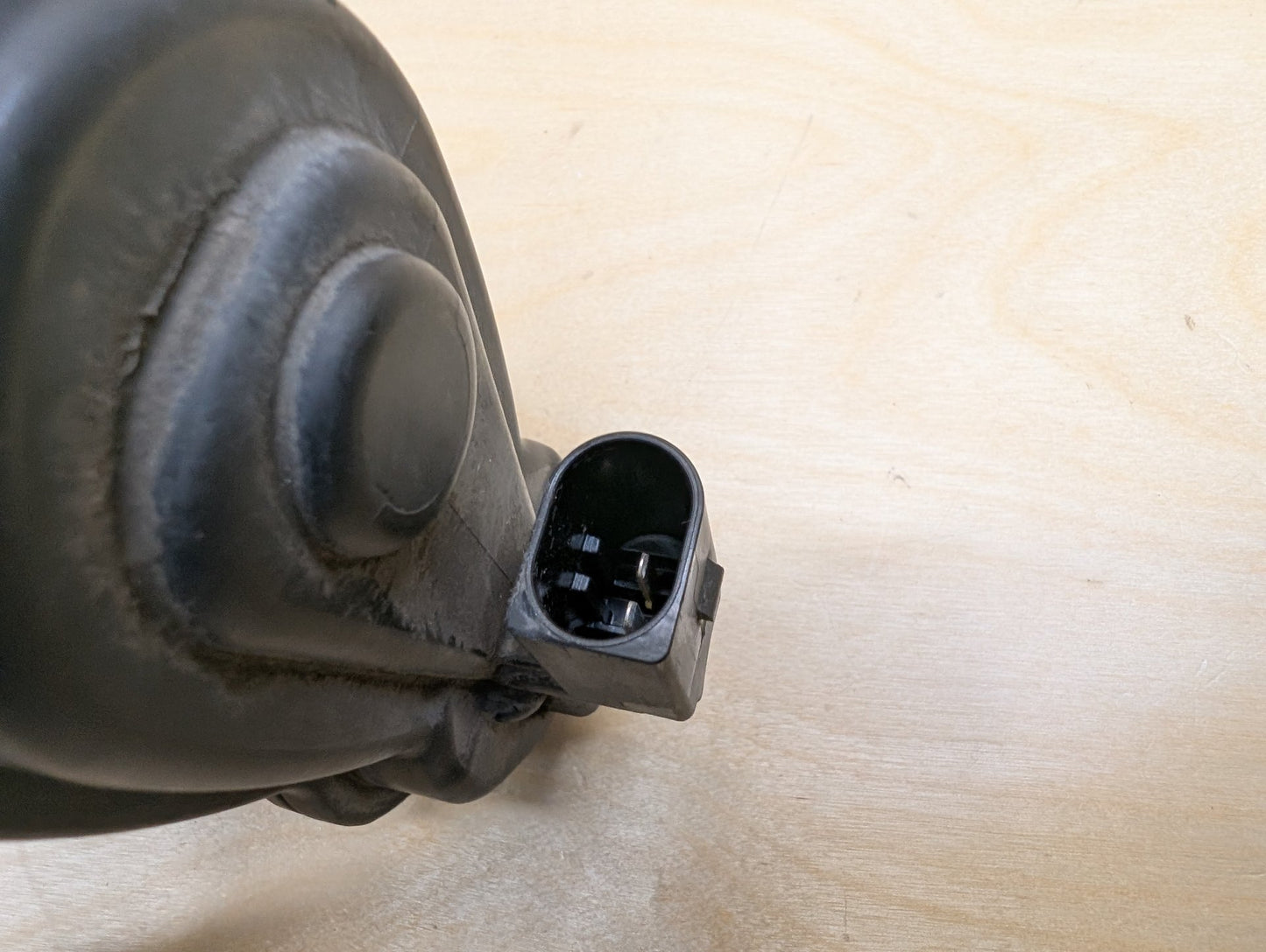 2018-2024 BMW X3 G01 Emergency Brake Actuator 32358535B
