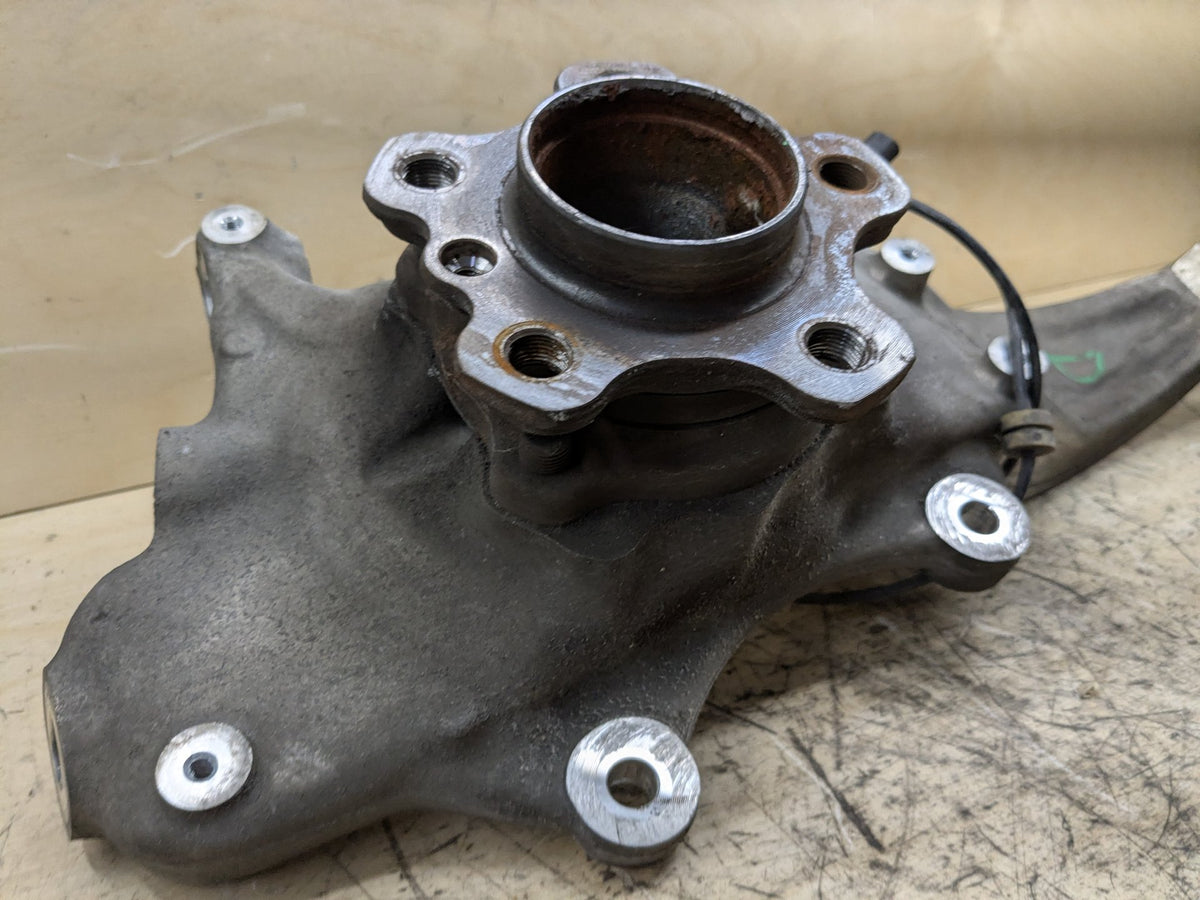 16-19 OEM BMW G11 G12 740 750 RWD Front Left Driver Spindle Knuckle Bearing