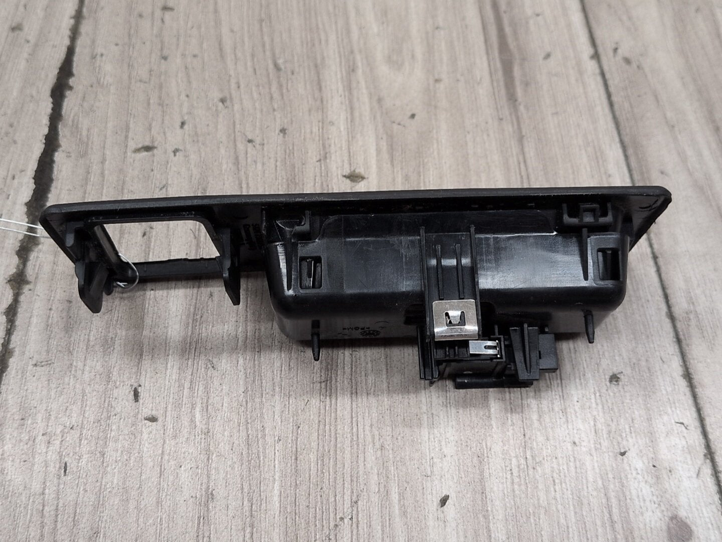 OEM BMW F22 F23 F30 F32 F36 F80 F82 F87 M3 M4 Trunk Lid Release Switch Handle