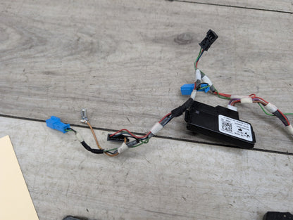 16-19 OEM BMW G11 G12 740 750 Steering Wheel Electronics Control Module Unit