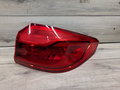 17-20 OEM BMW F90 G30 530 540 M550 M5 Rear Passenger Side Outer Tail Light