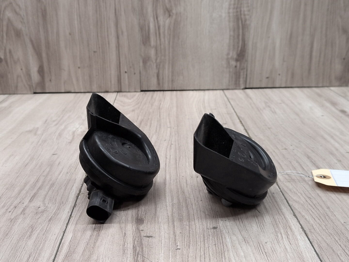 2008 - 2017 Audi S5 8T Alarm Horns SET 8T0951223