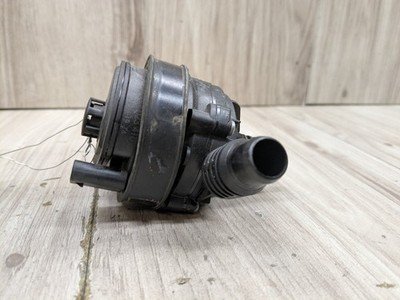 *OEM BMW G01 G05 G20 G22 G30 G42 G80 G82 G83 M3 M4 Engine Auxiliary Water Pump