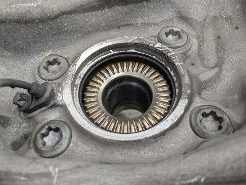 OEM BMW G15 G16 G30 530 540 M550 AWD Front Left Driver Spindle Knuckle Bearing