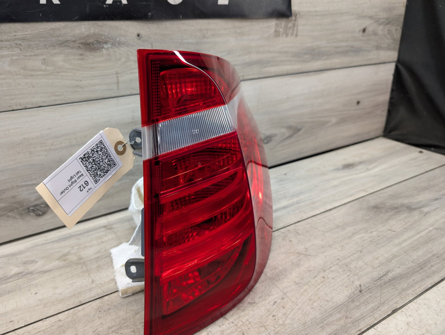 2011 - 2017 BMW X3 F25 Rear Right Passenger Outer Tail Light 7220242 N55B30M0