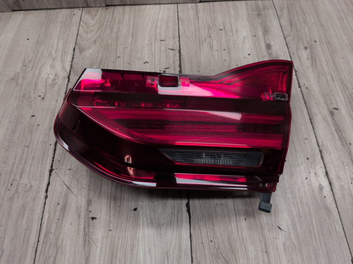 16-19 OEM BMW G11 G12 740 750 M760 Rear Right Passenger Inner Trunk Tail Light